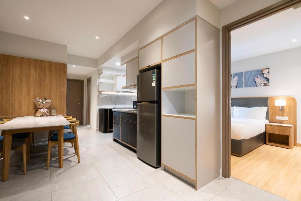 Lusso Suites - D1Mension & Zenity Residence, Sg'S Heart Ho Şi Min Exterior foto